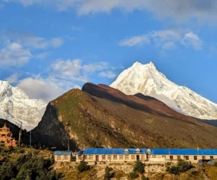Manaslu Circuit Trek