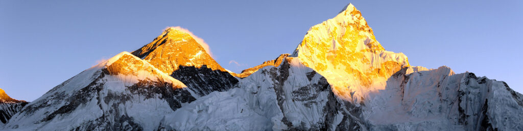 Everest Mountain Range