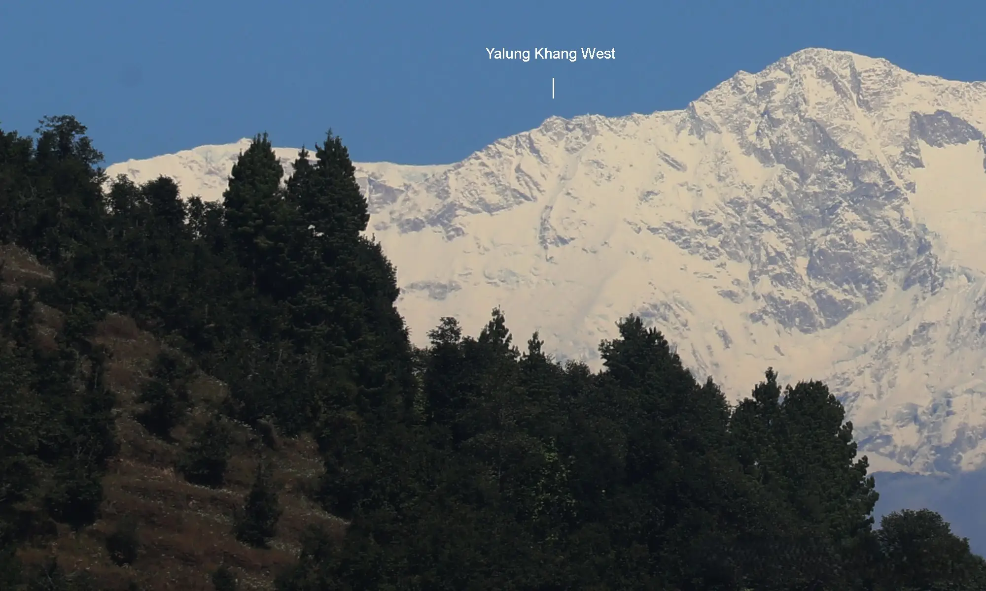 Yalung Khang West (8,077m / 26,497ft) – Impressive Yalung Khang West, part of the Kanchenjunga massif, adding to Nepal's high-altitude marvels.