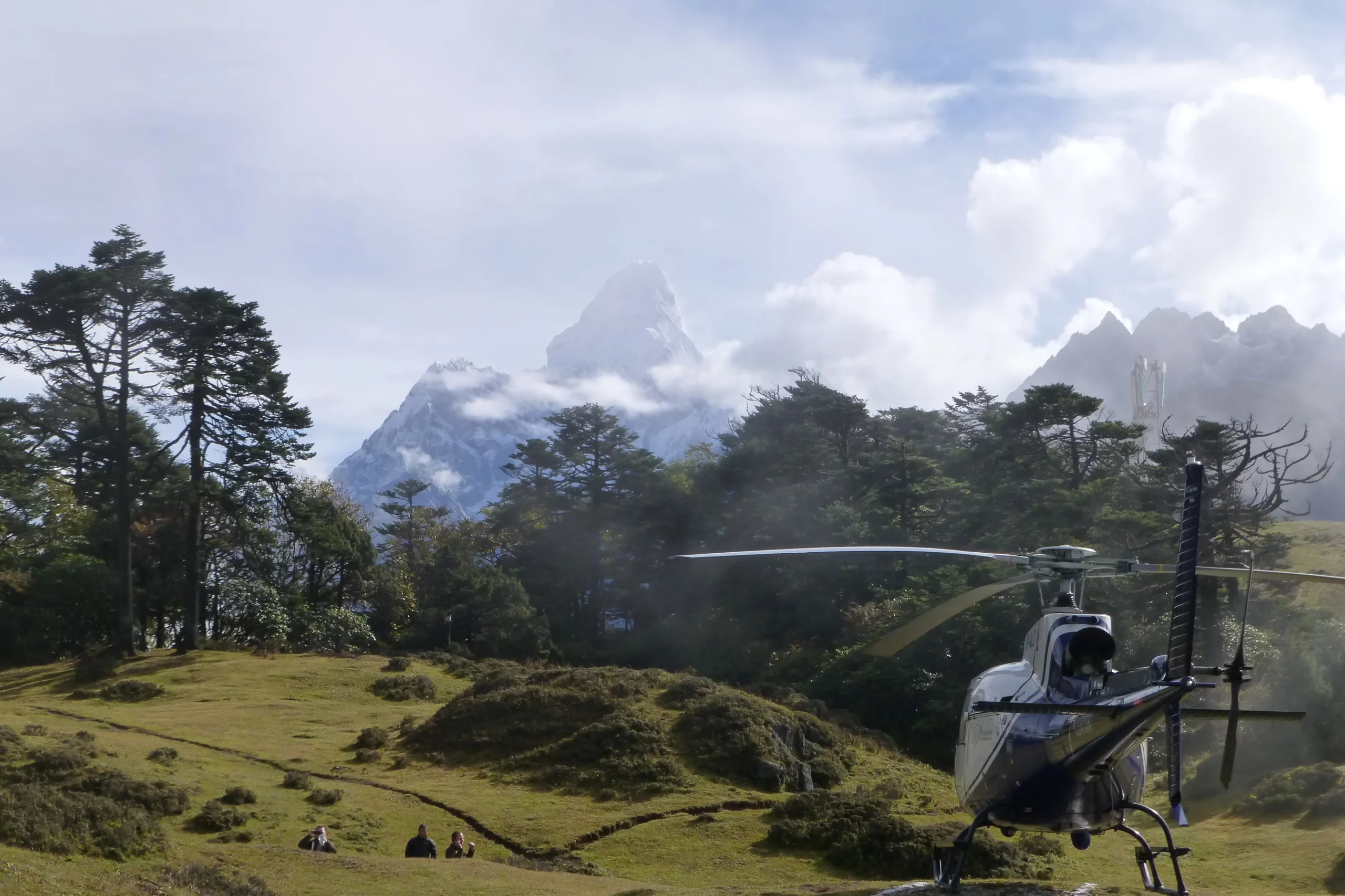 Helicopter stationed near Everest View Hotel during the 1-day Mount Everest Helicopter Tour.