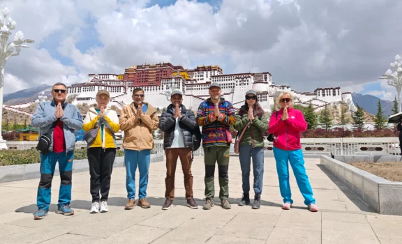 Majestic Potala Palace in Lhasa, Tibet – a spiritual and architectural icon during Nepal Tibet Bhutan Tour.